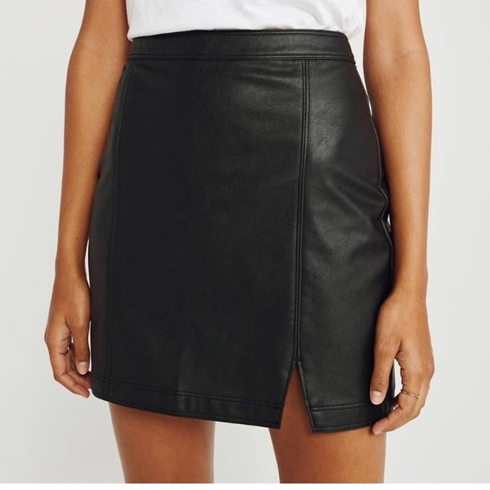 Abercrombie & Fitch vegan leather black mini skirt